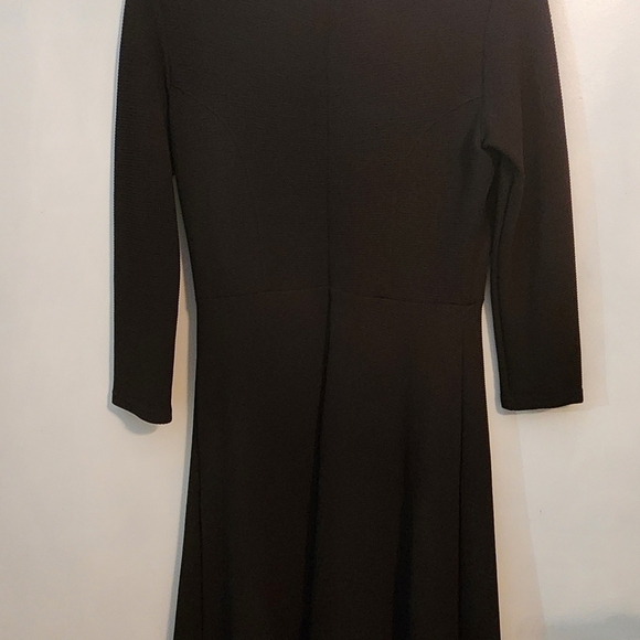 Superstition dress - Picture 2 of 4